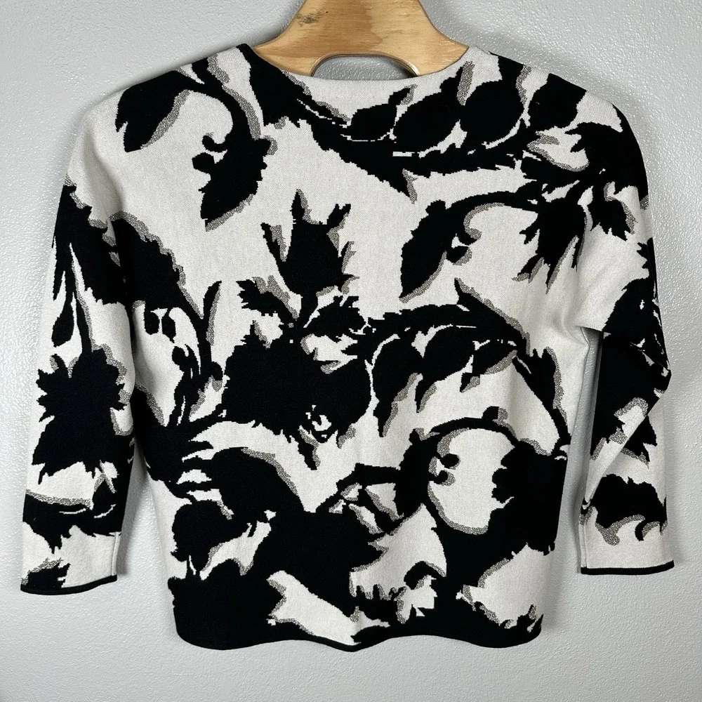NEW Chico's Pullover‎ Sweater Womens 3/XL Paisley Jacquard Black Cream Metallic